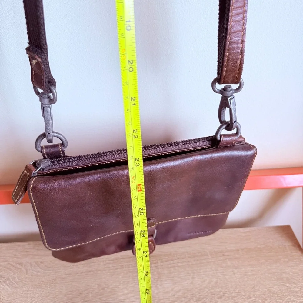 Jack Georges Leather Small Crossbody Flap‎ Pockets Adjustable Rustic Classic